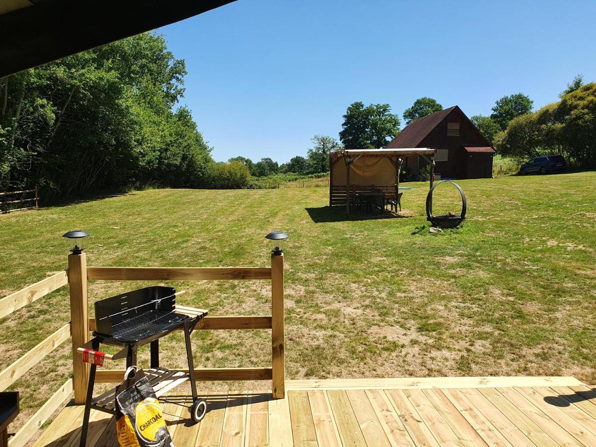 Moulin Du Pommier Glamping & Camping Saulgond Exterior foto