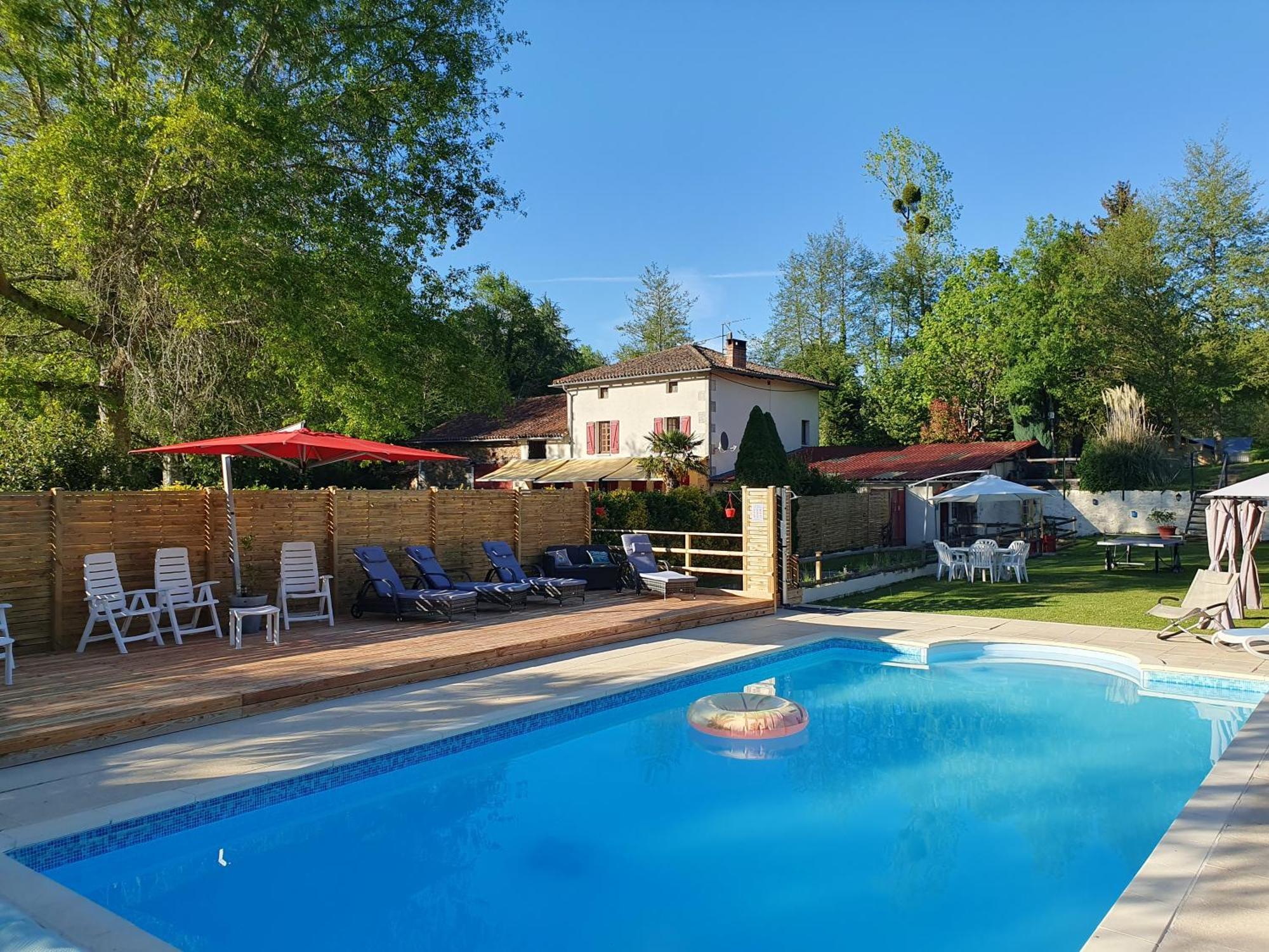 Moulin Du Pommier Glamping & Camping Saulgond Exterior foto